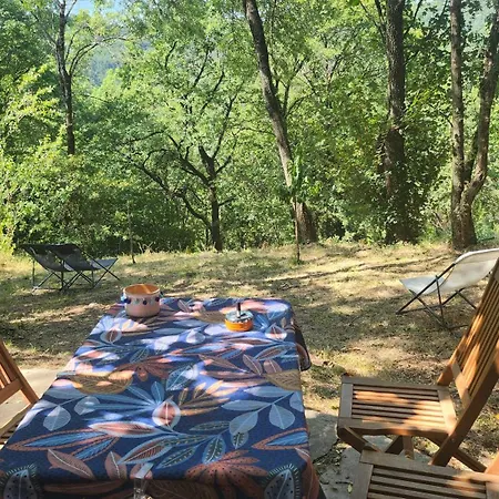 Maisonnette Avec Jardin Et Terrasse Holiday home Montdardier