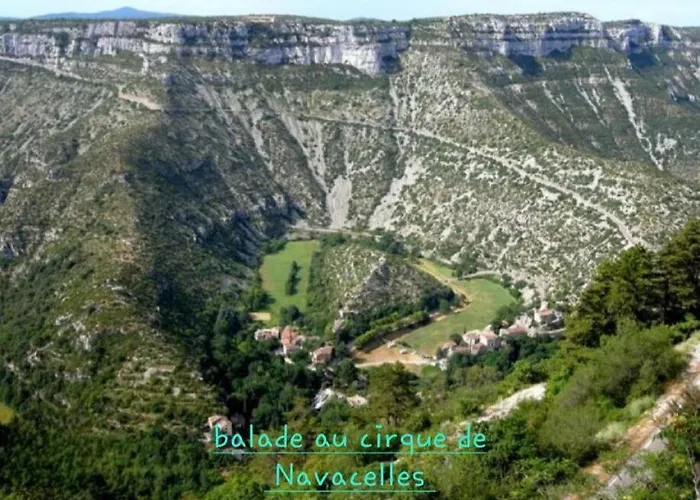 Maisonnette Avec Jardin Et Terrasse